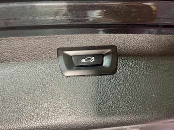 Used BMW 3 Series 2018 for sale - 78637815: Photo