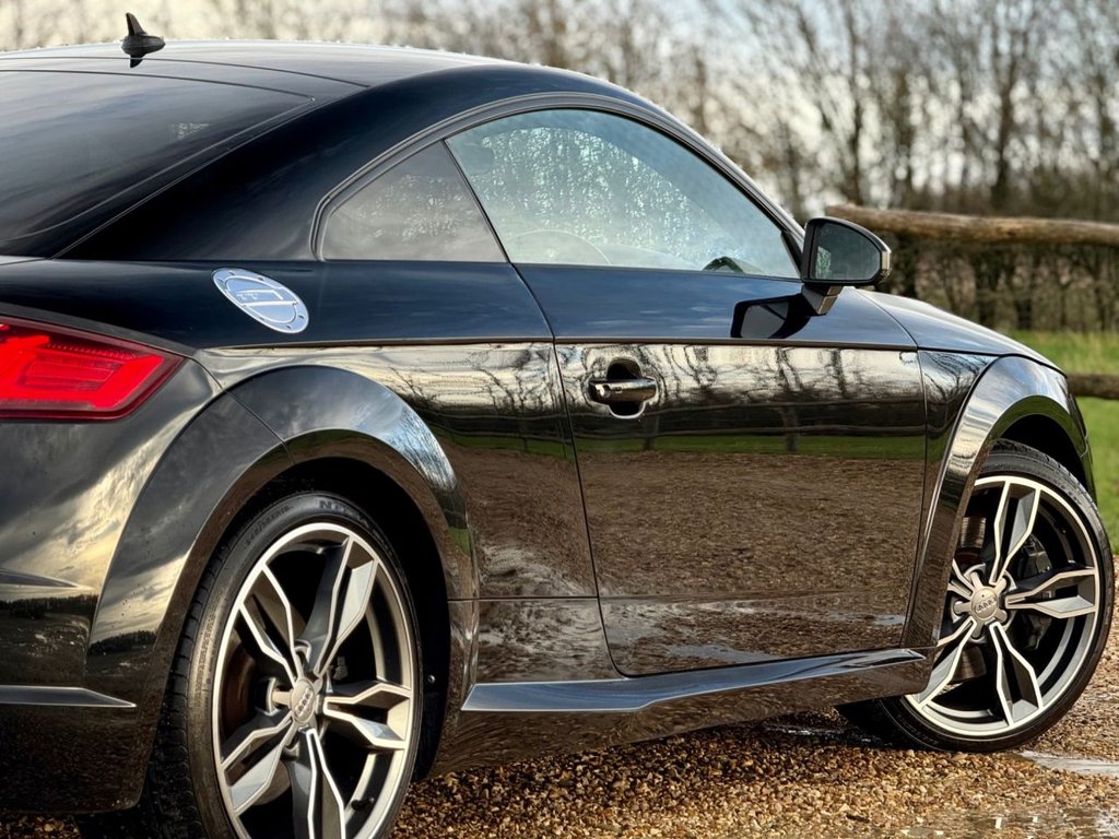 Used Audi TTS 2015 for sale - 76535966: Photo 29