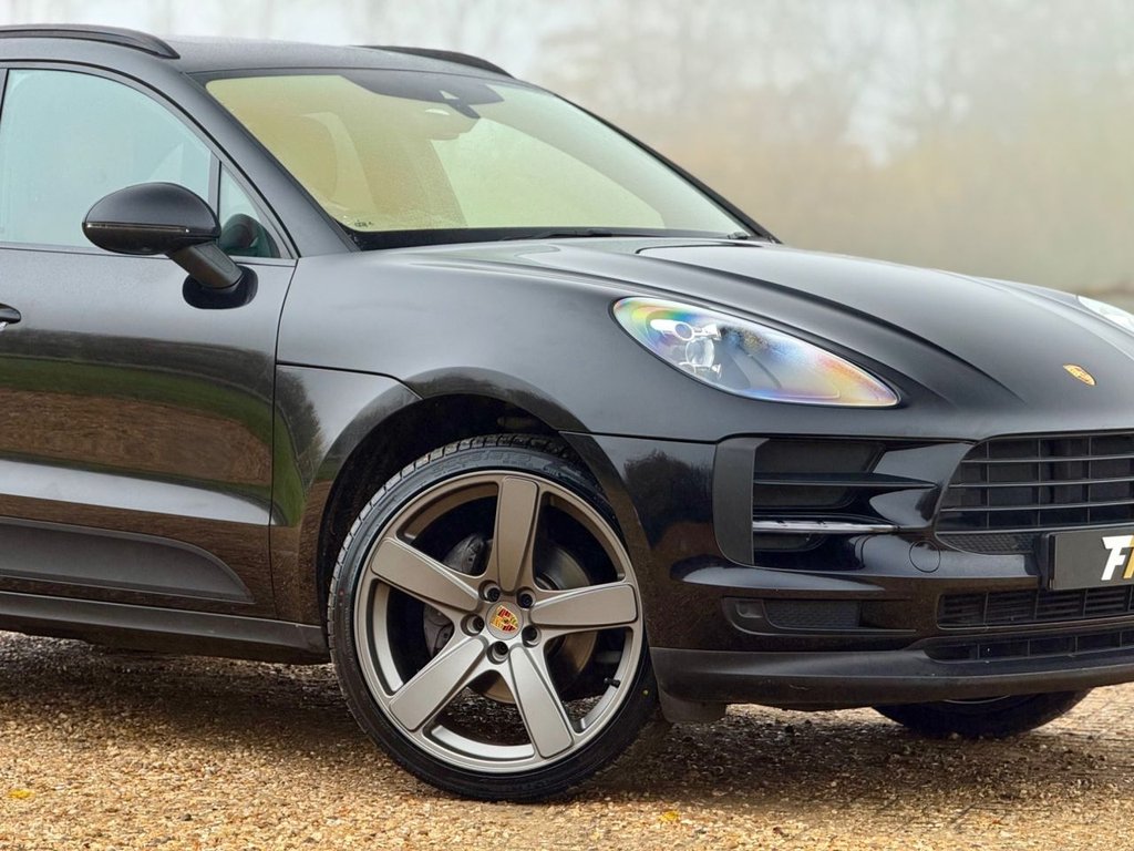 Used Porsche Macan 2019 for sale - 76386605: Photo 17