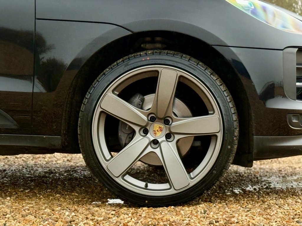 Used Porsche Macan 2019 for sale - 76386605: Photo 18