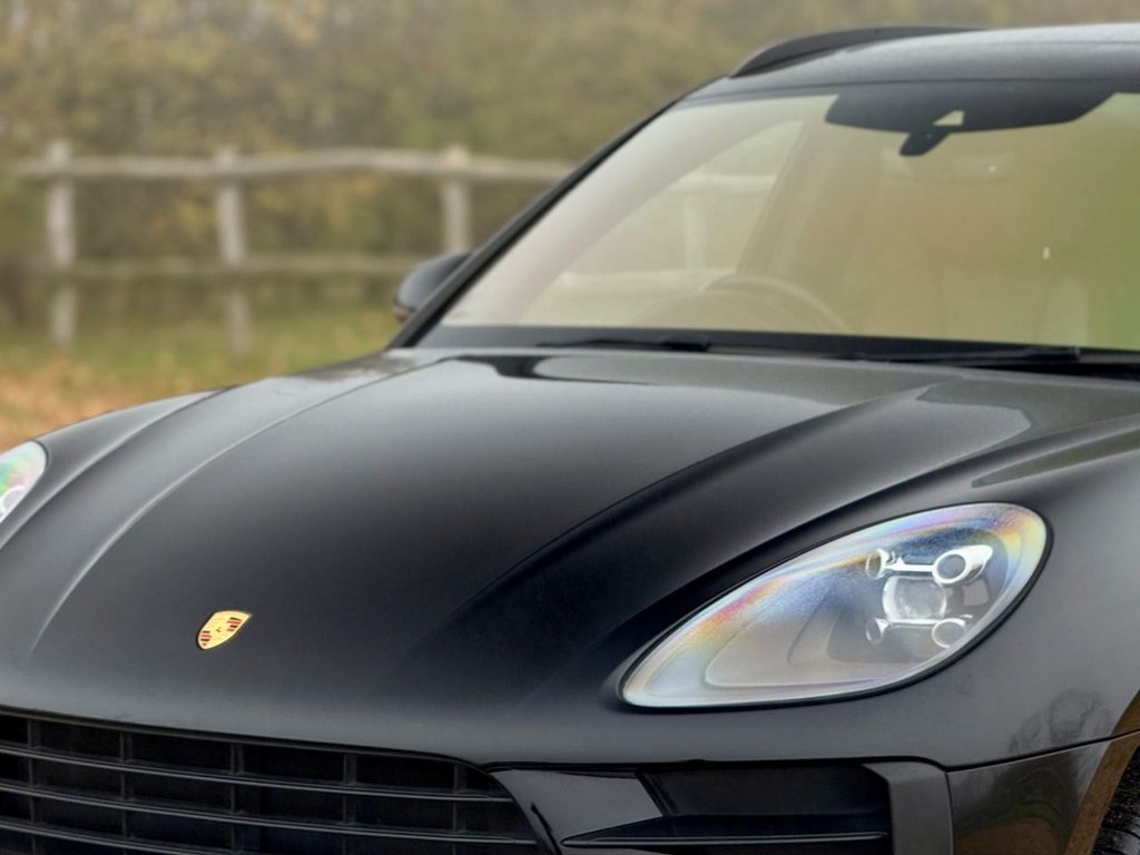 Used Porsche Macan 2019 for sale - 76386605: Photo 22