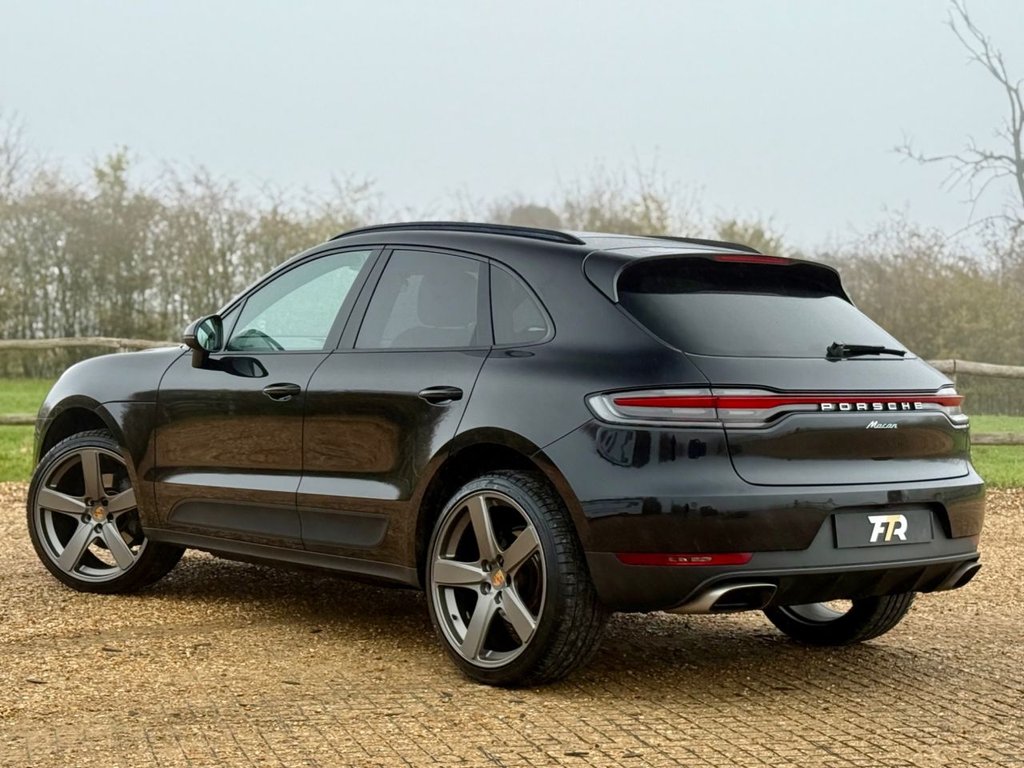 Used Porsche Macan 2019 for sale - 76386605: Photo 25