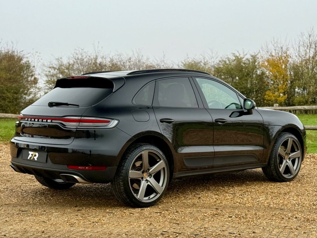Used Porsche Macan 2019 for sale - 76386605: Photo 30