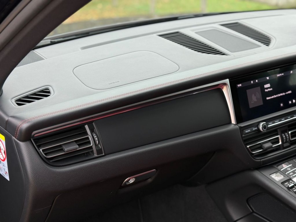 Used Porsche Macan 2019 for sale - 76386605: Photo 46