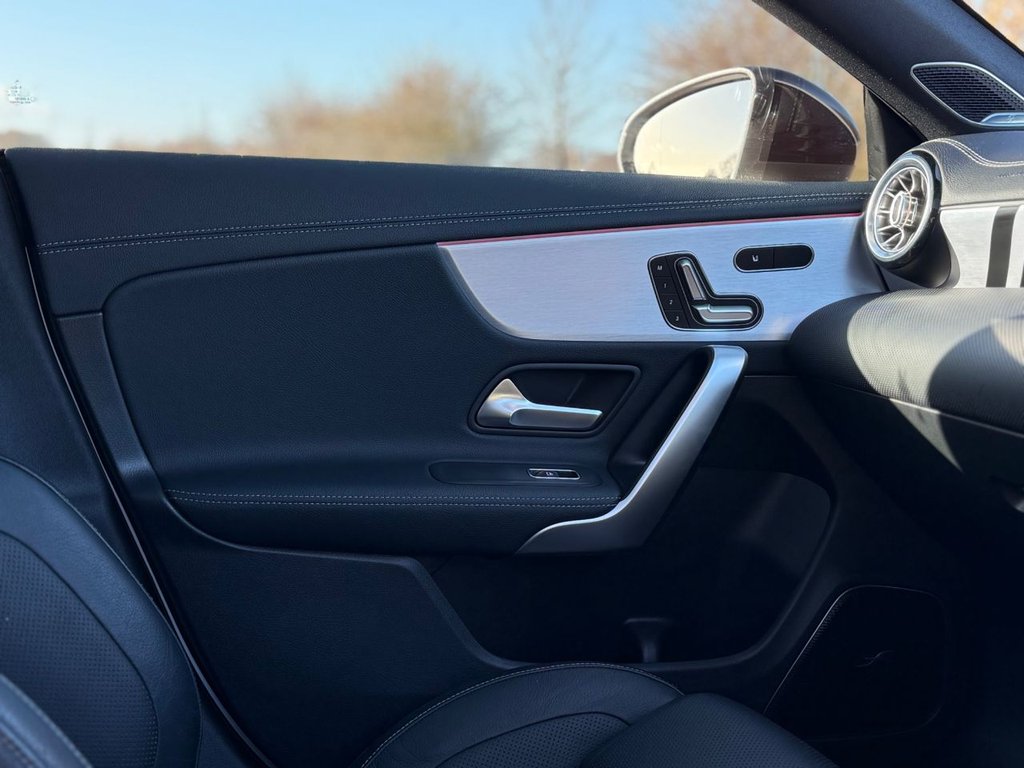 Used Mercedes-Benz CLA 2020 for sale - 76655132: Photo 44