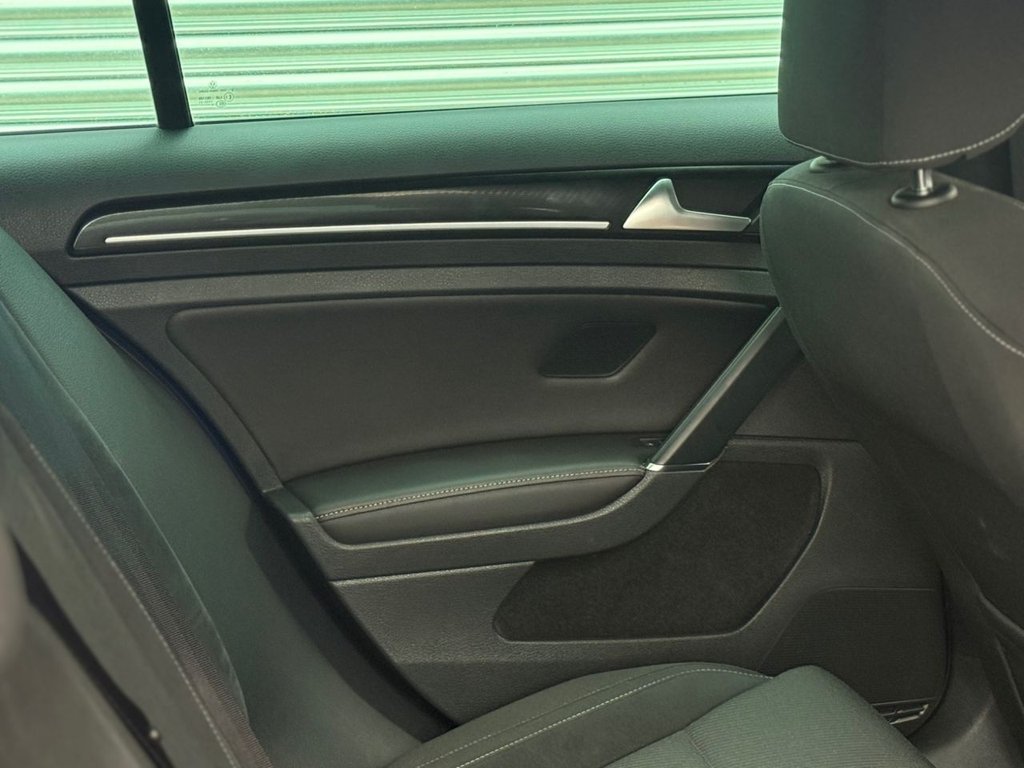 Used Volkswagen Golf 2019 for sale - 76417231: Photo 26