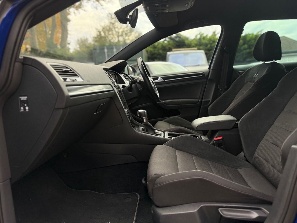 Used Volkswagen Golf 2019 for sale - 76417231: Photo 28