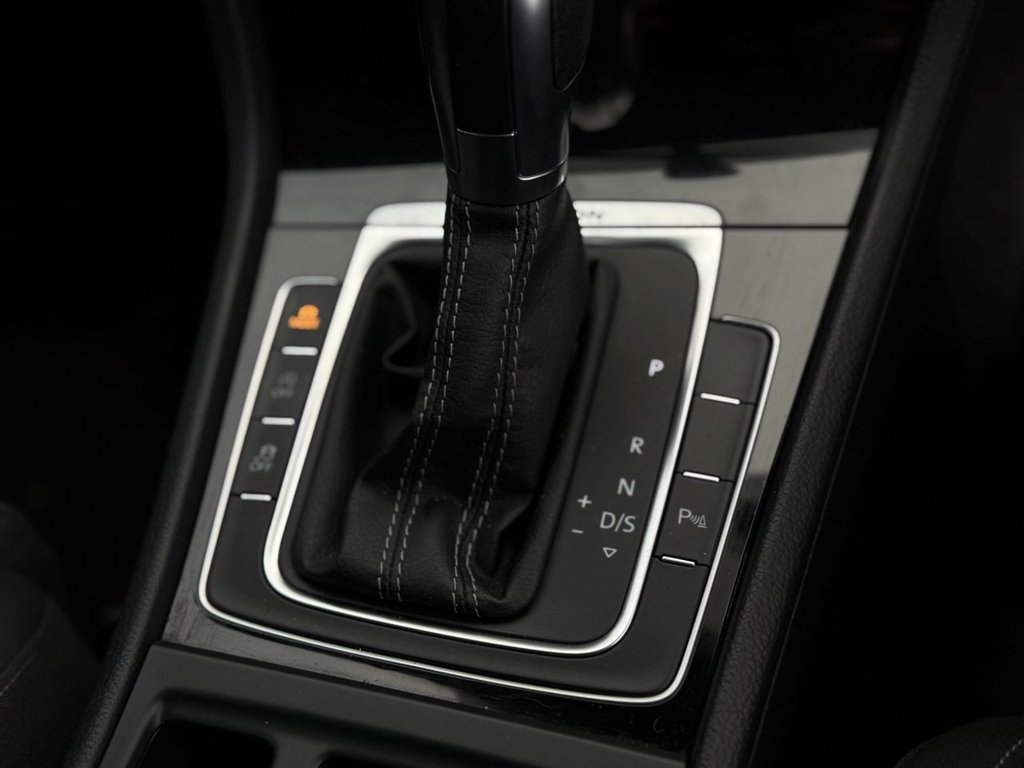 Used Volkswagen Golf 2019 for sale - 76417231: Photo 37