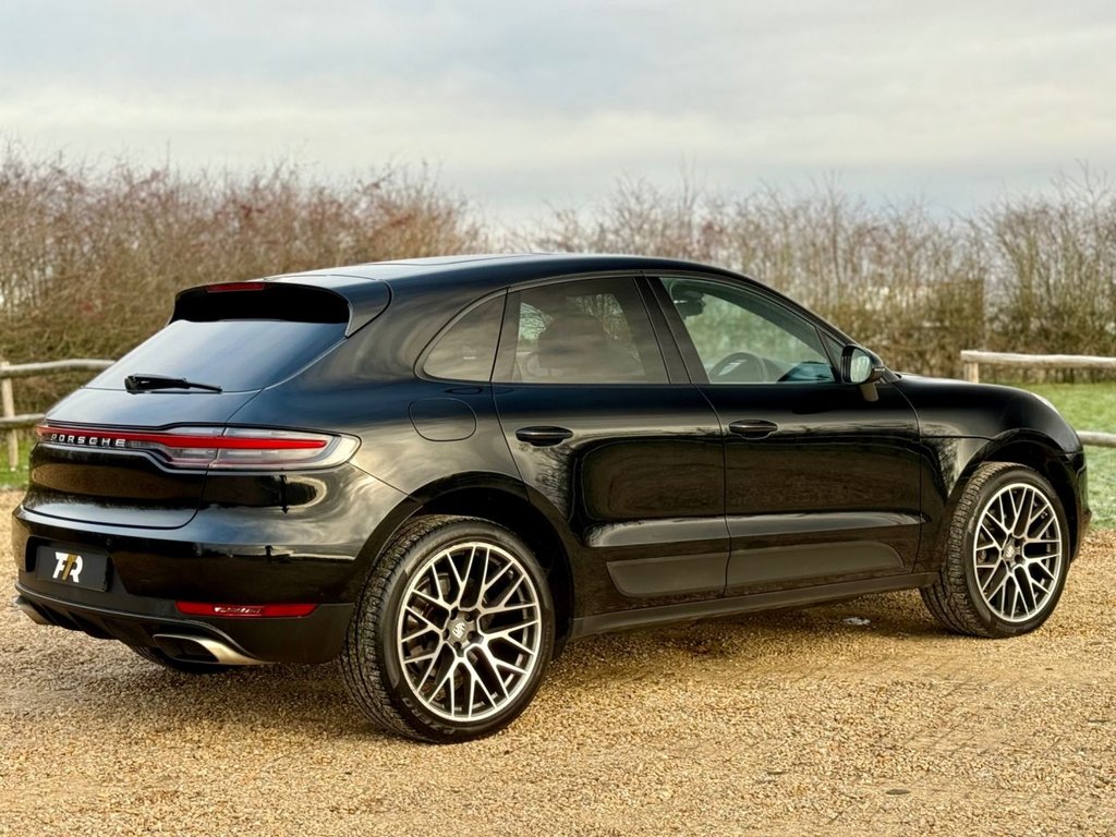 Used Porsche Macan 2021 for sale - 76632266: Photo 24
