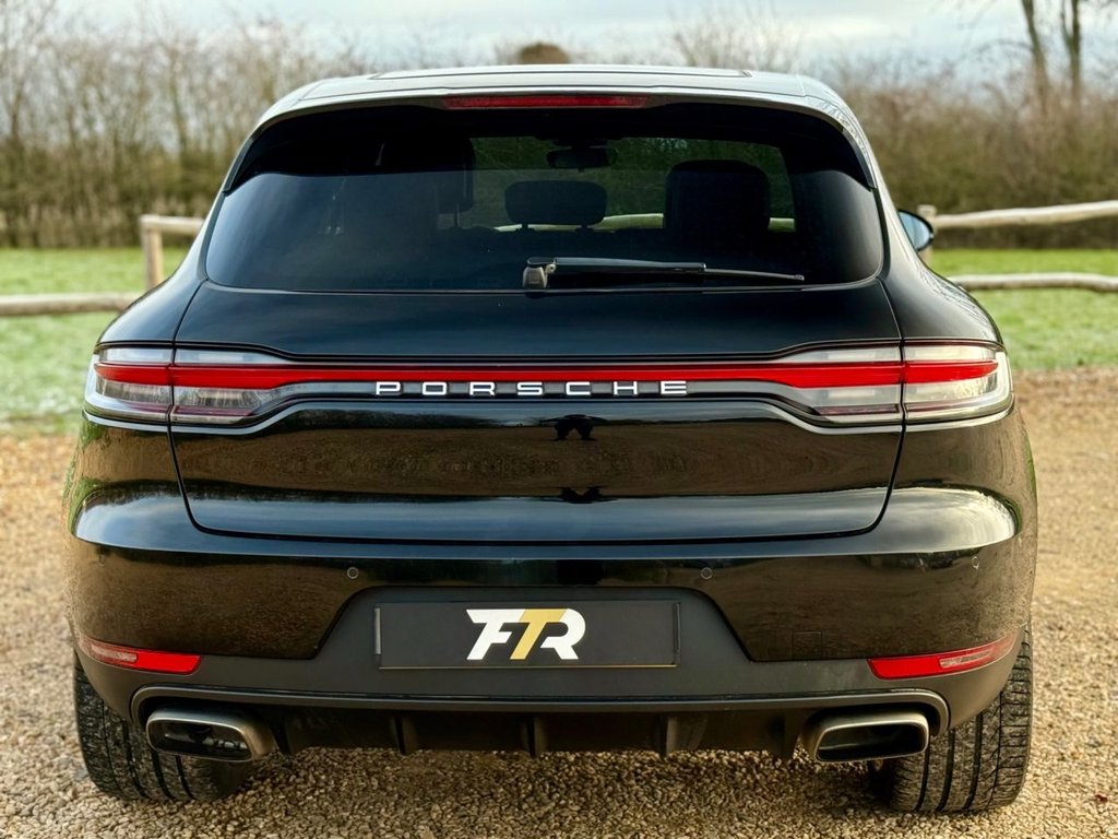 Used Porsche Macan 2021 for sale - 76632266: Photo 29