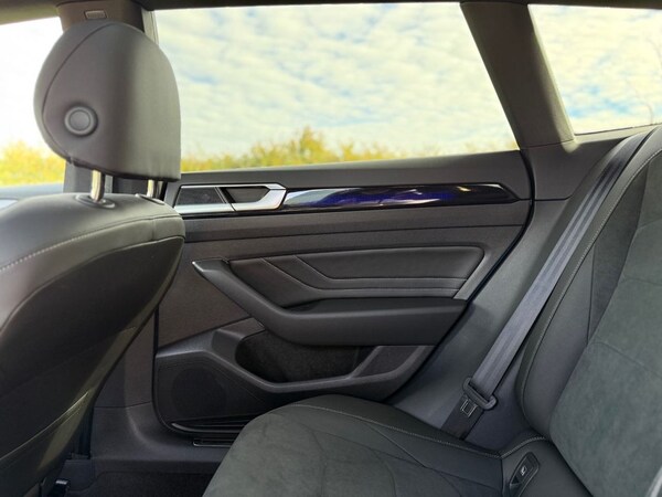 Used Volkswagen Arteon 2024 for sale - 76260969: Photo 49