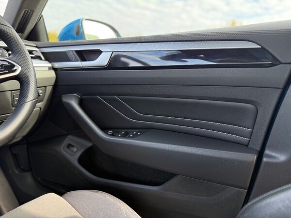 Used Volkswagen Arteon 2024 for sale - 76260969: Photo 50