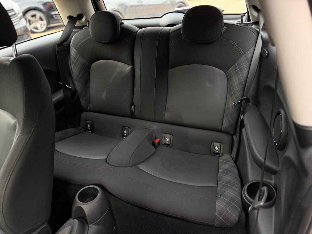 Used MINI Hatch 2018 for sale - 76417403: Photo 25