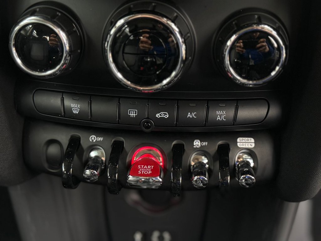 Used MINI Hatch 2018 for sale - 76417403: Photo 35