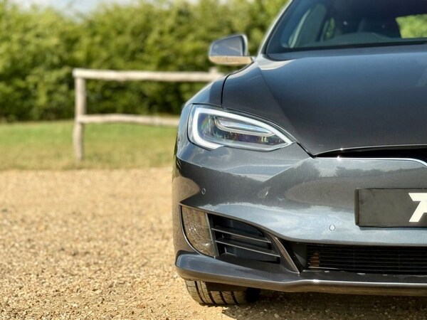 Used Tesla Model S 2017 for sale - 76260957: Photo 14