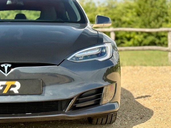 Used Tesla Model S 2017 for sale - 76260957: Photo 15