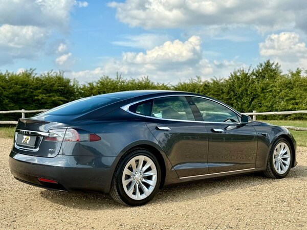 Used Tesla Model S 2017 for sale - 76260957: Photo 21