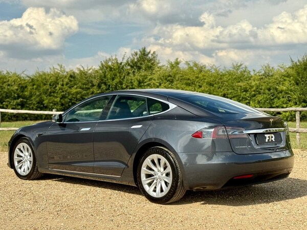 Used Tesla Model S 2017 for sale - 76260957: Photo 24