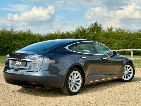 Used Tesla Model S 2017 for sale - 76260957: Photo 27