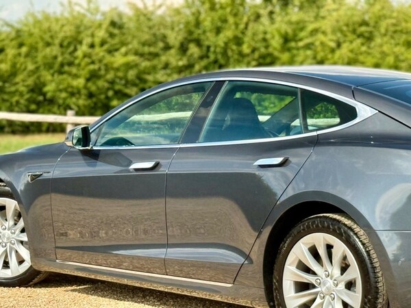 Used Tesla Model S 2017 for sale - 76260957: Photo 28