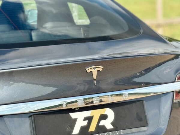 Used Tesla Model S 2017 for sale - 76260957: Photo 33