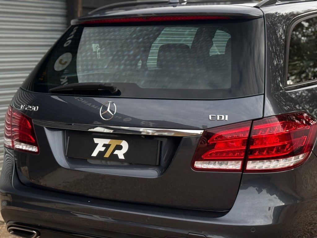 Used Mercedes-Benz E Class 2015 for sale - 76386294: Photo 24