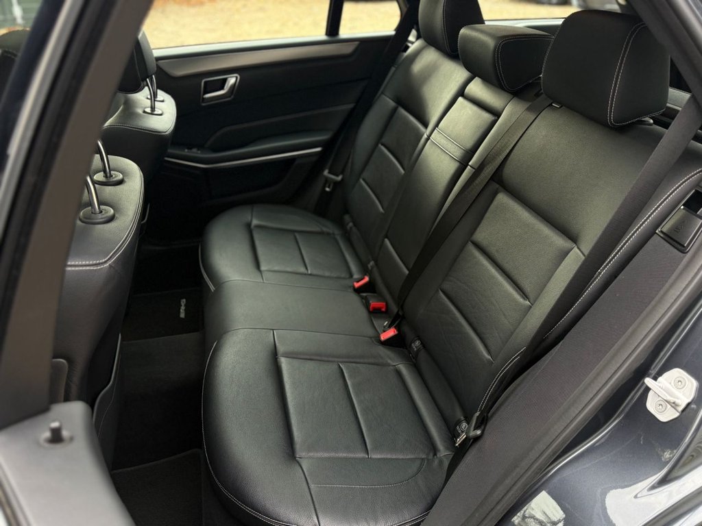 Used Mercedes-Benz E Class 2015 for sale - 76386294: Photo 31