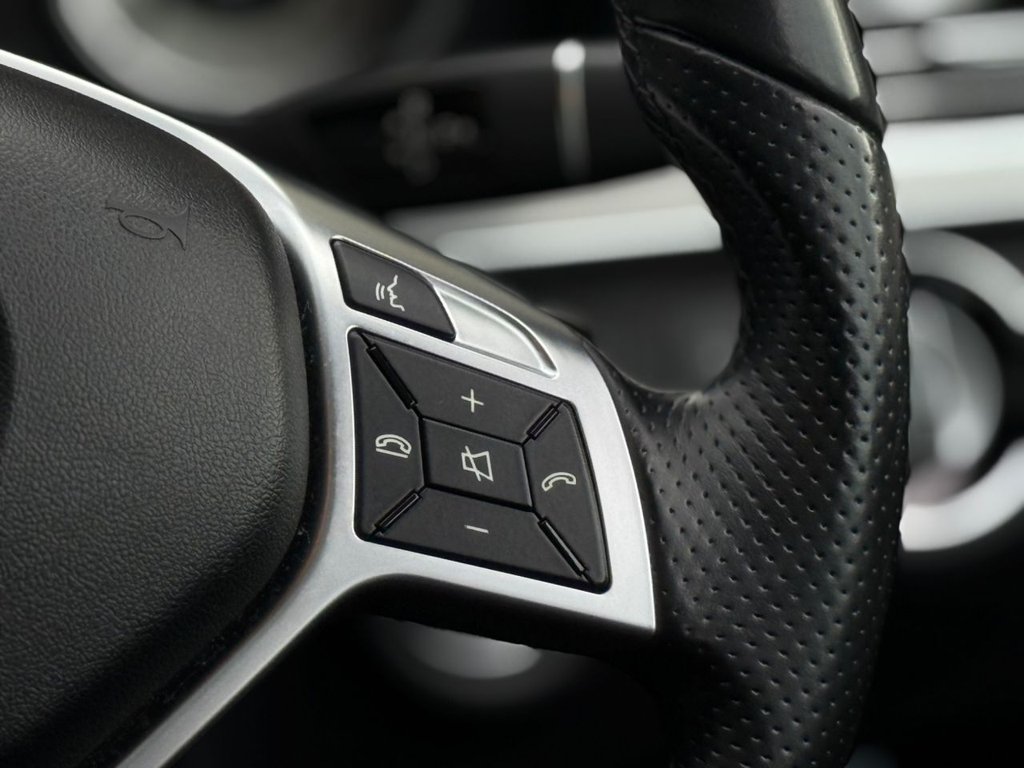 Used Mercedes-Benz E Class 2015 for sale - 76386294: Photo 49