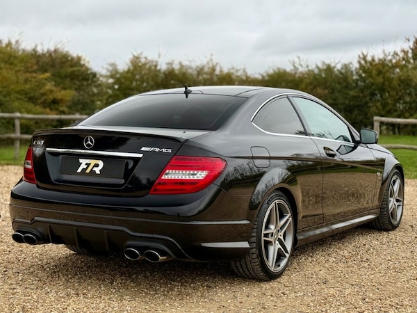 Used Mercedes-Benz C Class 2014 for sale - 76260970: Photo 23