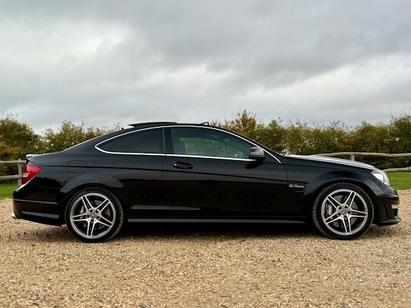 Used Mercedes-Benz C Class 2014 for sale - 76260970: Photo 40