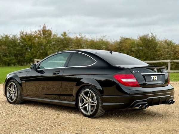 Used Mercedes-Benz C Class 2014 for sale - 76260970: Photo 5