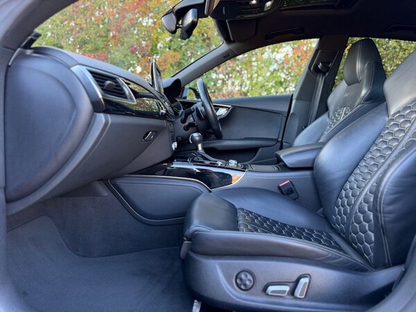 Used Audi RS7 2015 for sale - 76260980: Photo 44