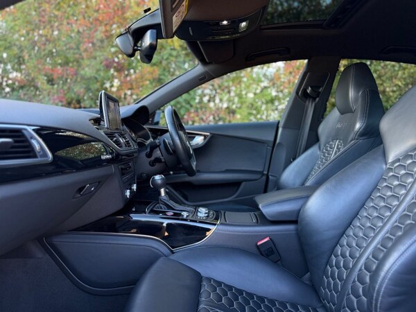 Used Audi RS7 2015 for sale - 76260980: Photo 45