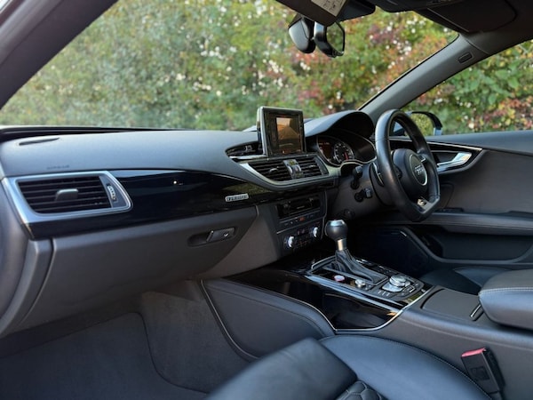 Used Audi RS7 2015 for sale - 76260980: Photo 4