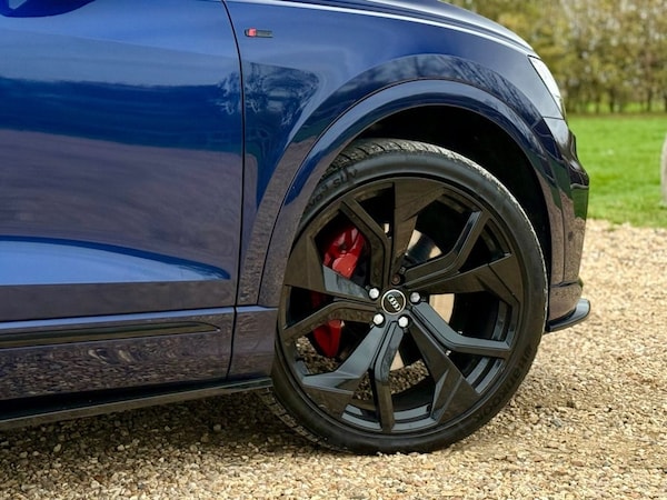 Used Audi Q8 2019 for sale - 76304359: Photo 32