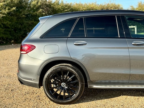 Used Mercedes-Benz GLC 2020 for sale - 76266872: Photo 25