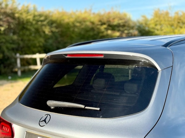 Used Mercedes-Benz GLC 2020 for sale - 76266872: Photo 33