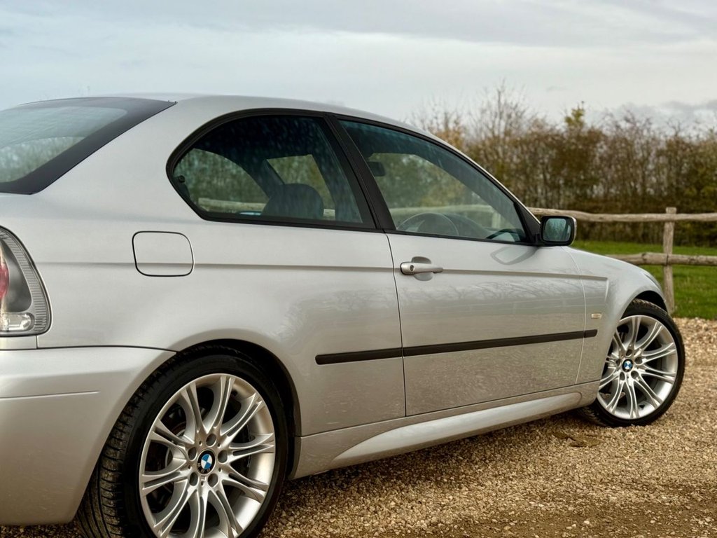 Used BMW 3 Series 2003 for sale - 76417410: Photo 32