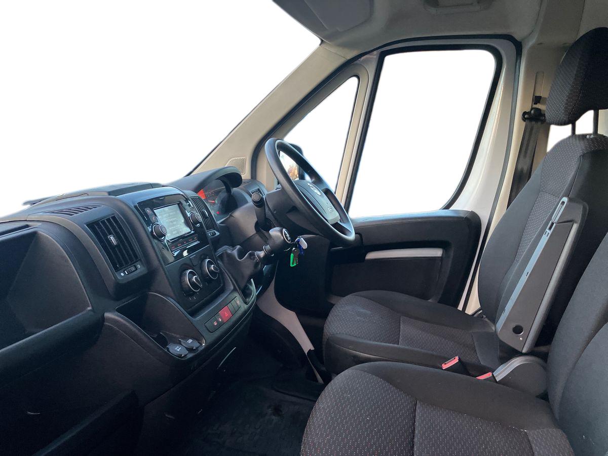 Used Vauxhall Movano 2022 for sale - 76638124: Photo 6