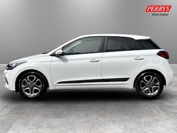 Used Hyundai i20 2018 for sale - 78579370: Photo