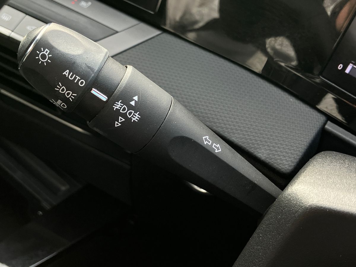 Used Vauxhall Astra 2022 for sale - 76192232: Photo 31