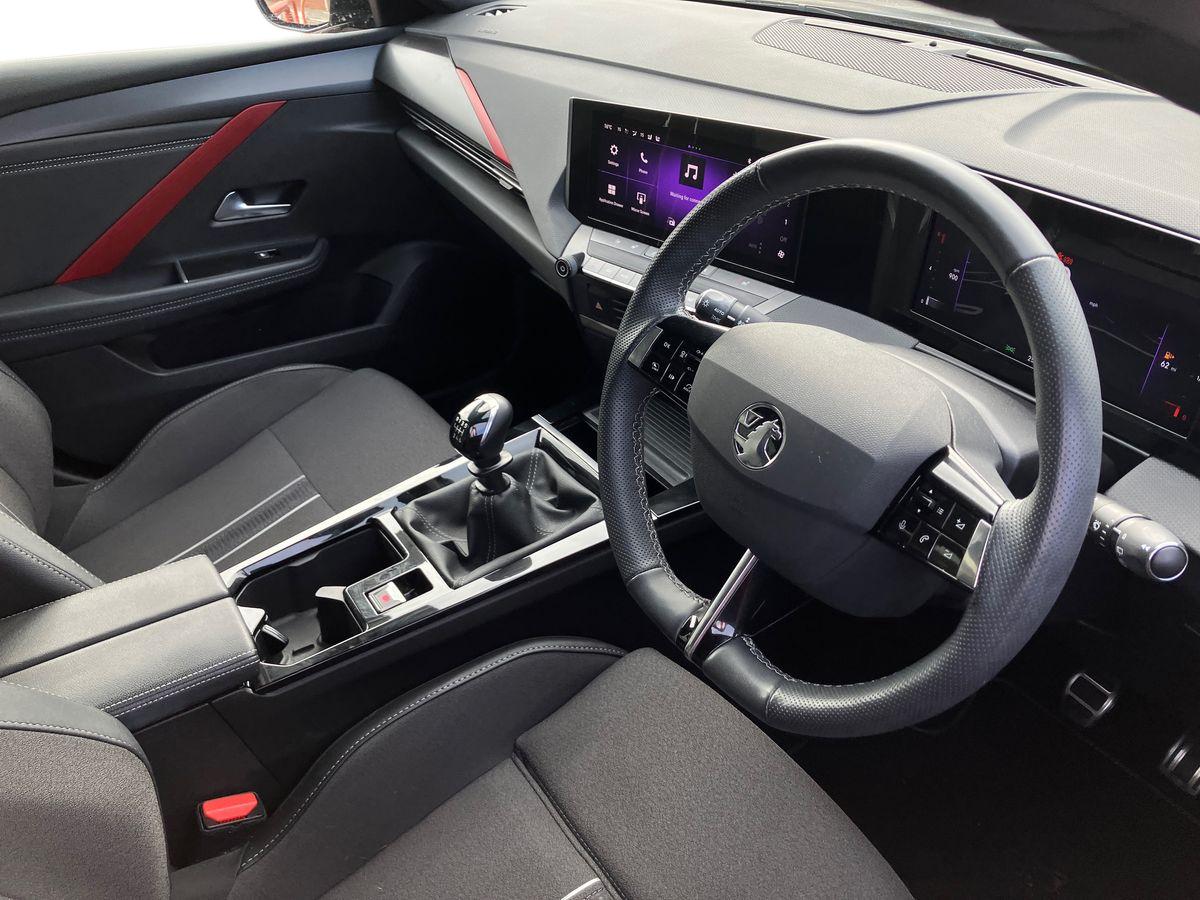 Used Vauxhall Astra 2022 for sale - 76192232: Photo 8