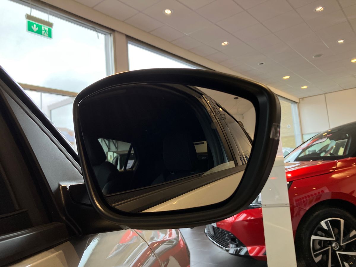 Used Vauxhall Corsa 2025 for sale - 76748610: Photo 38