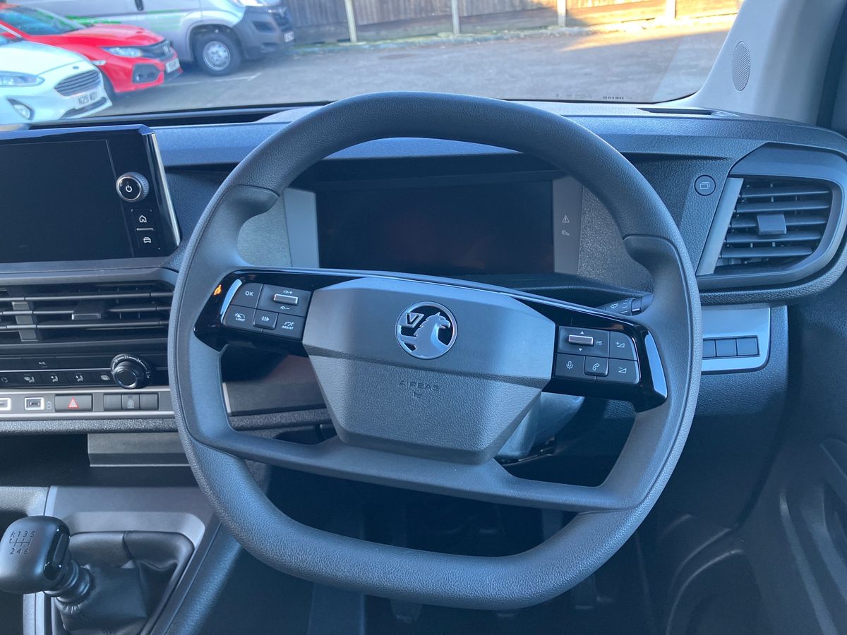 Used Vauxhall Vivaro 2025 for sale - 76807838: Photo 15