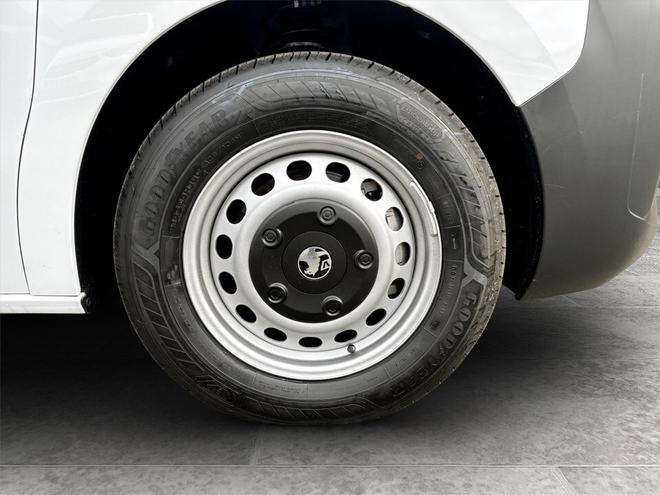 Used Vauxhall Vivaro 2025 for sale - 76807865: Photo 77