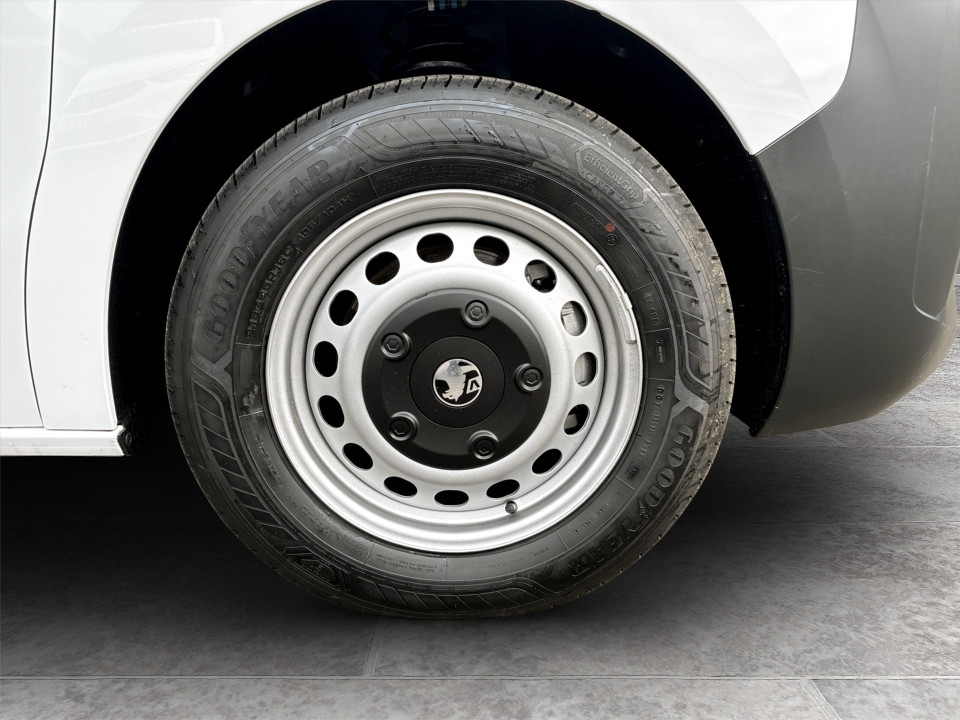 Used Vauxhall Vivaro 2025 for sale - 76807865: Photo 9