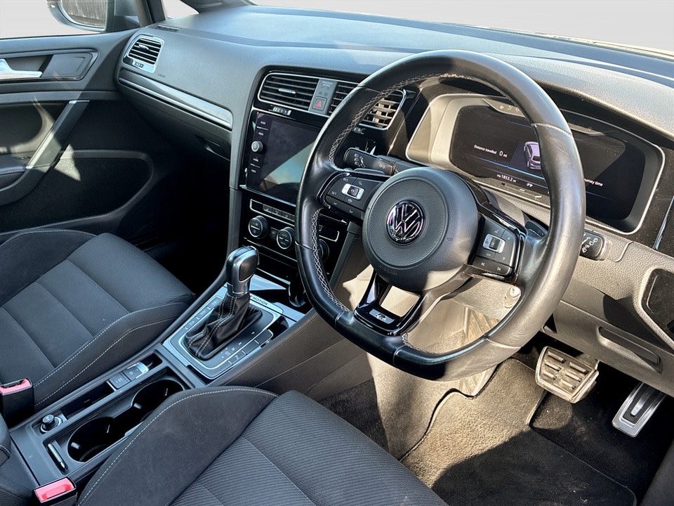 Used Volkswagen Golf 2019 for sale - 77562730: Photo 25