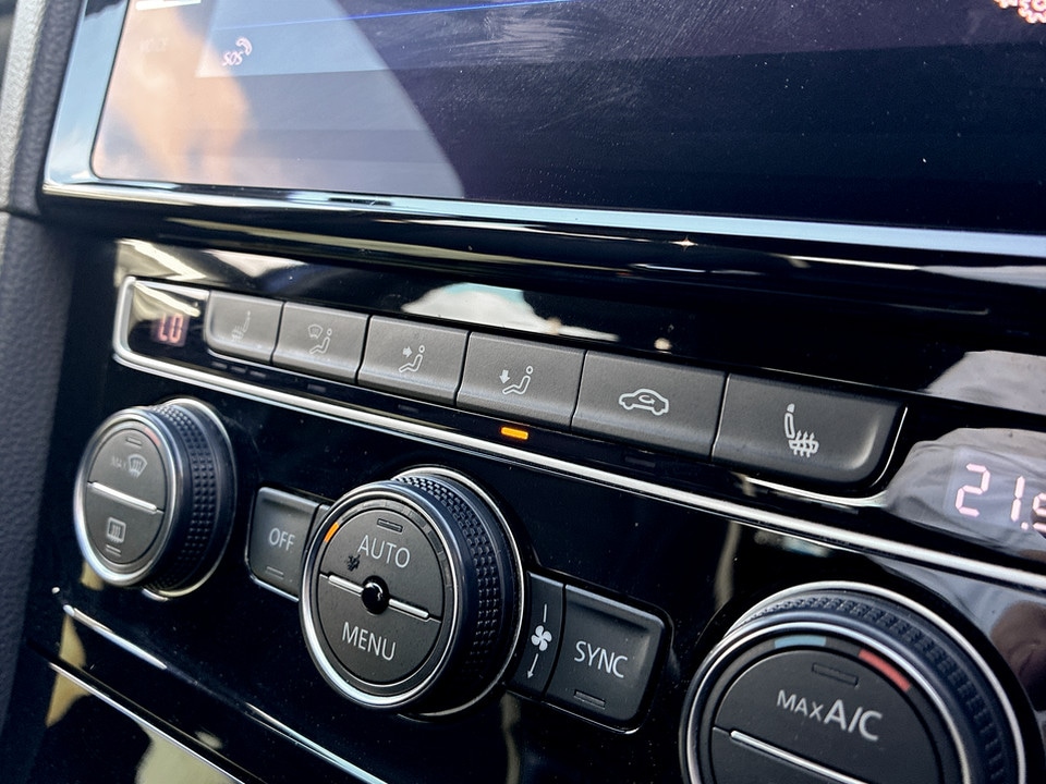 Used Volkswagen Golf 2019 for sale - 77562730: Photo 29