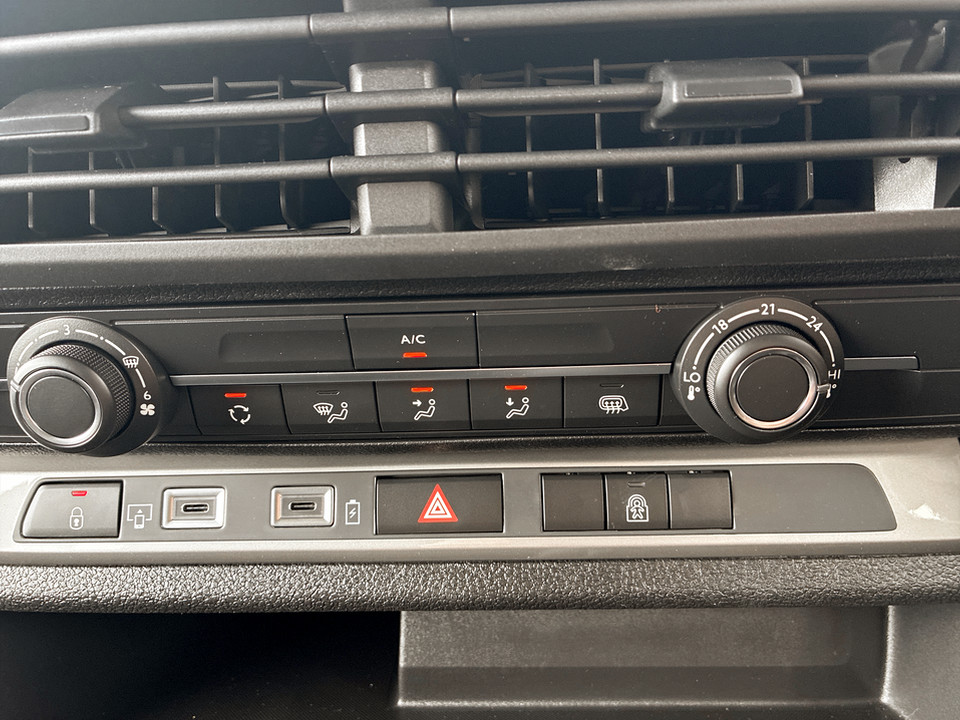 Used Vauxhall Vivaro 2026 for sale - 77398616: Photo 28