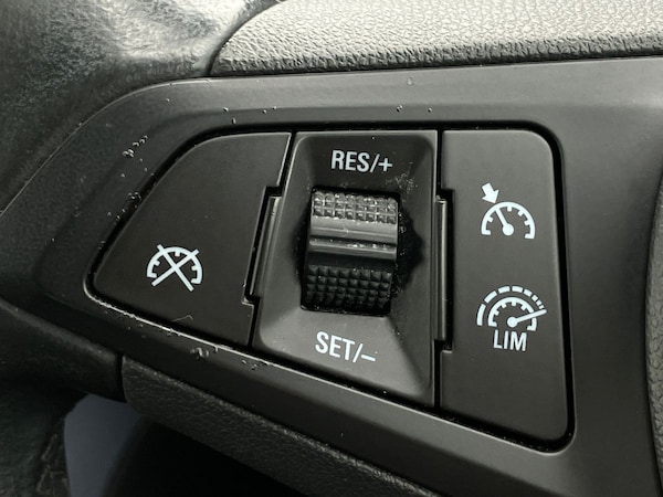 Used Vauxhall Zafira 2016 for sale - 76128379: Photo 19